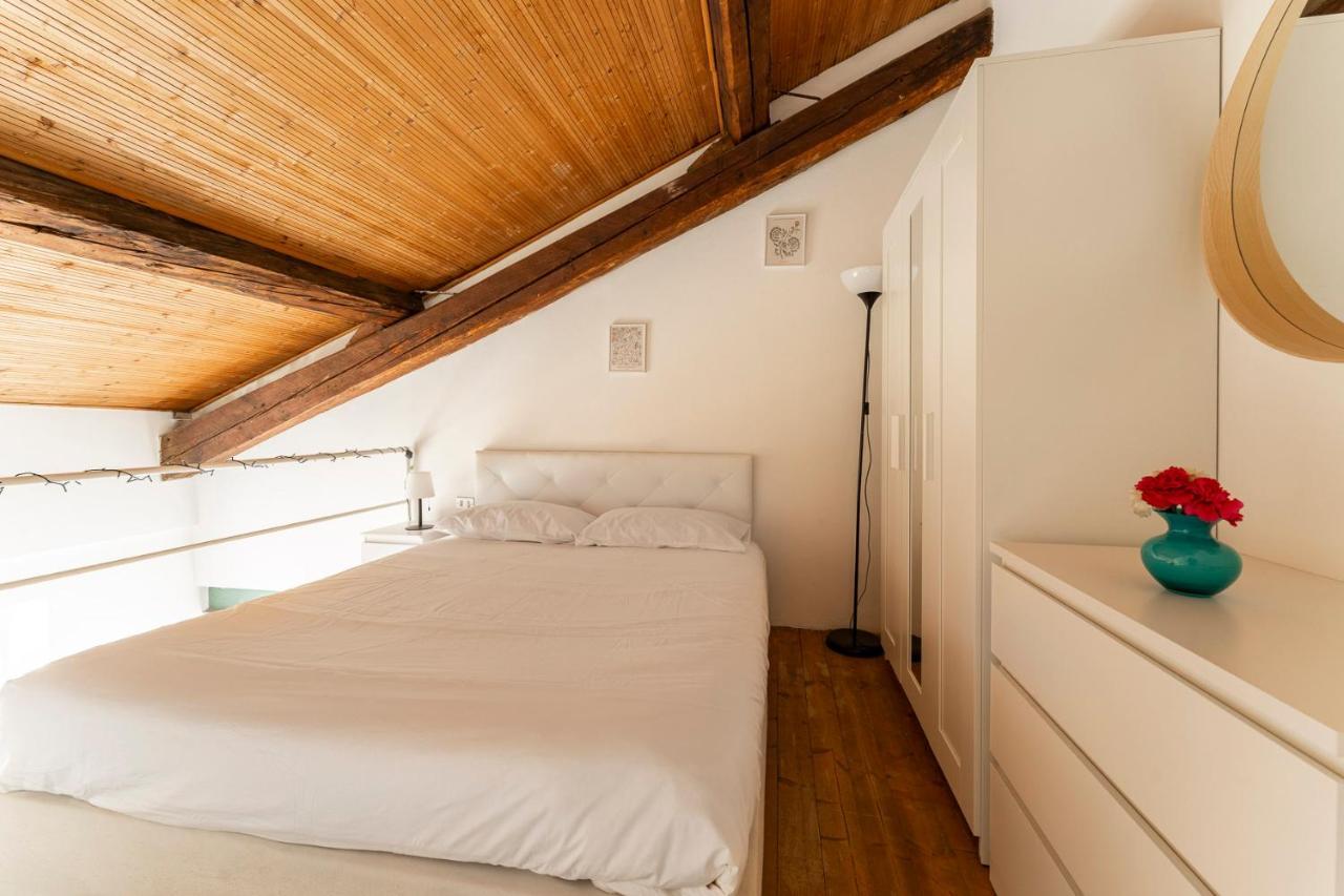 Loft Navigli Porta Genova Apartman Milánó Kültér fotó